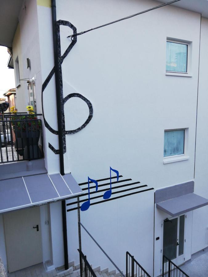 Apartamento Wind Torbole Sul Garda Exterior foto