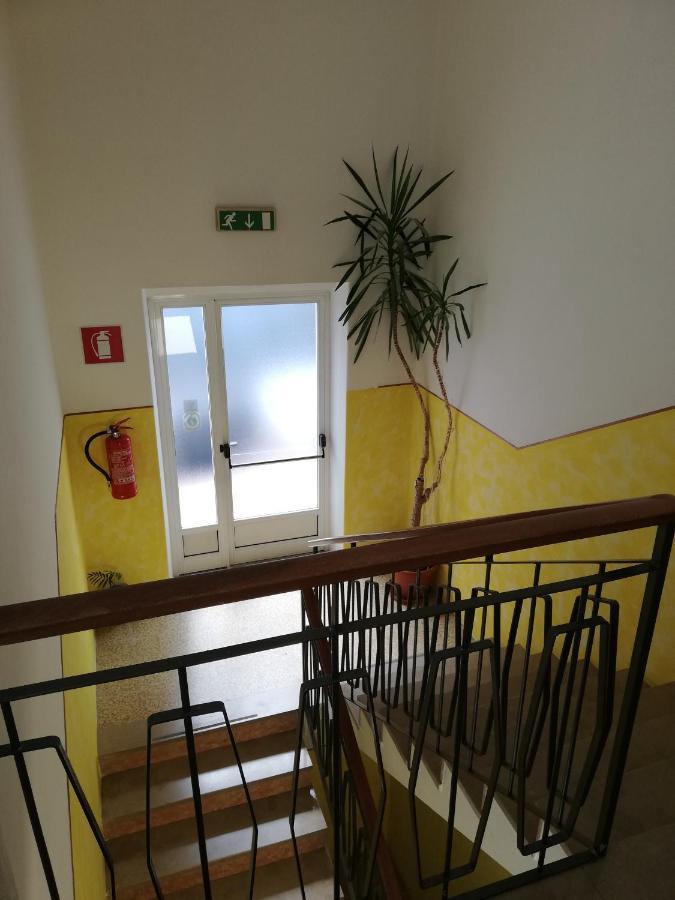Apartamento Wind Torbole Sul Garda Exterior foto
